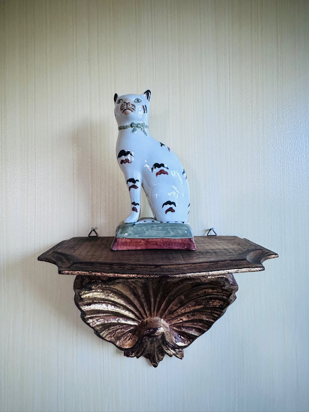 Vintage Ceramic Cat Figurine