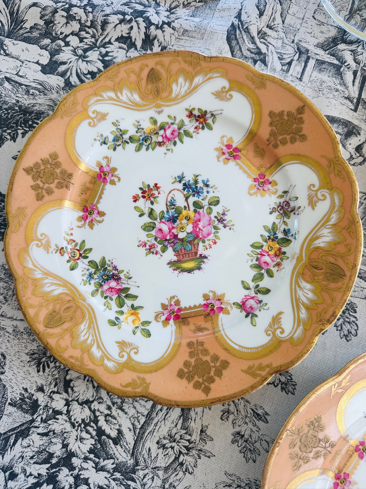Antique Set of 8 Dinner Plates