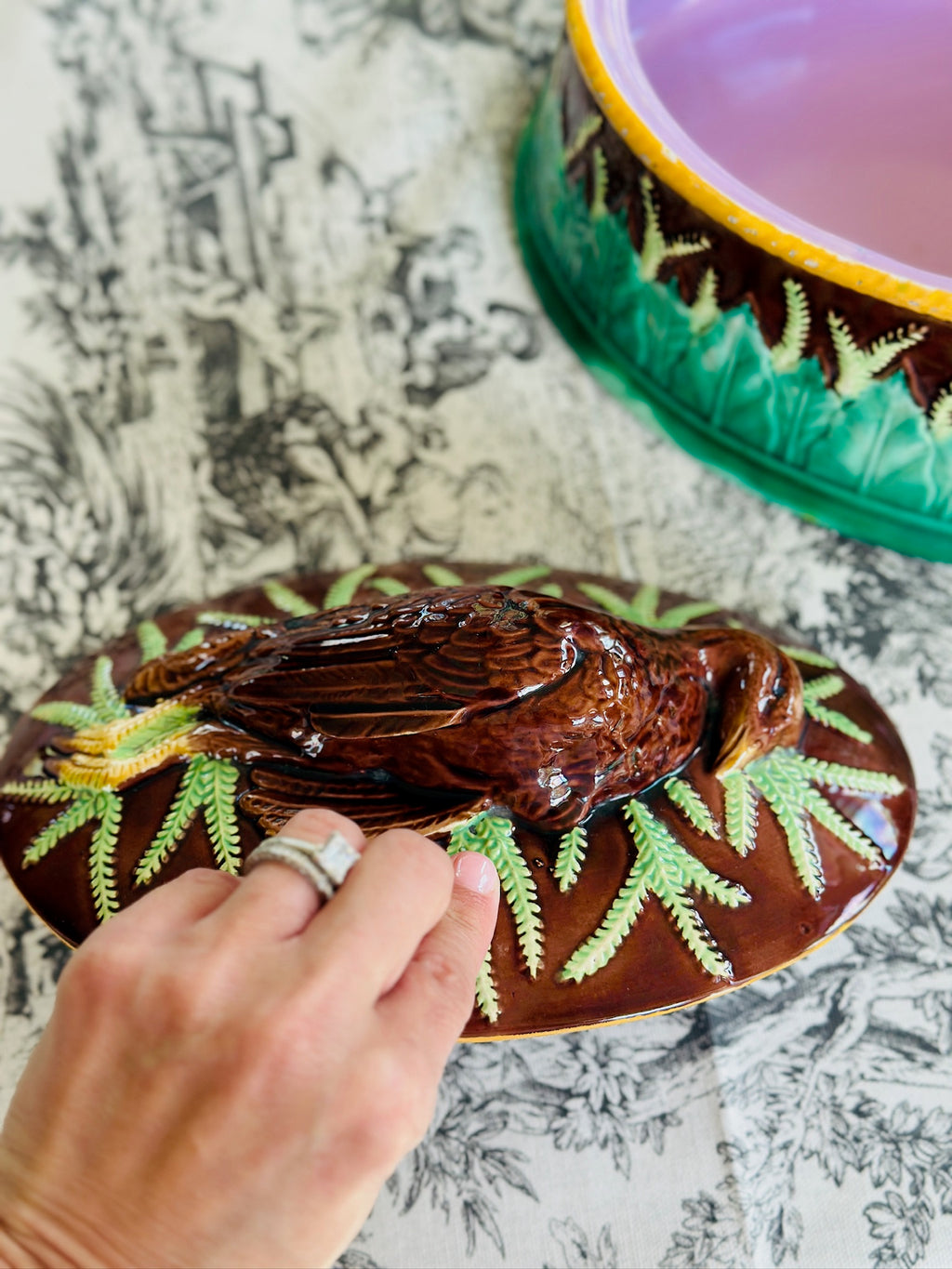 George Jones Game Pie Dish