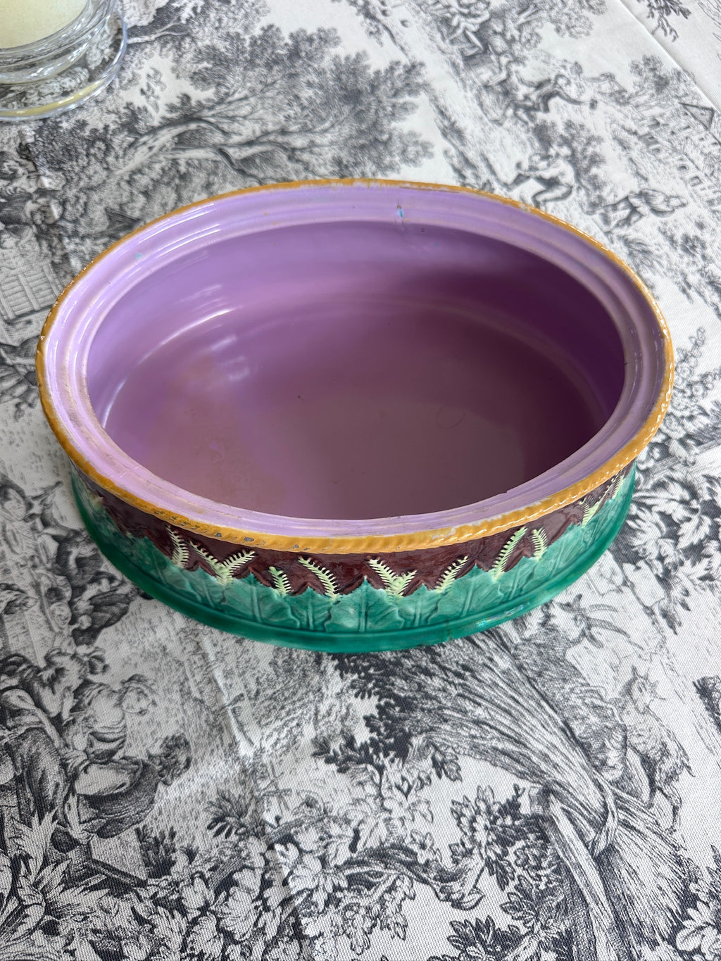 George Jones Game Pie Dish