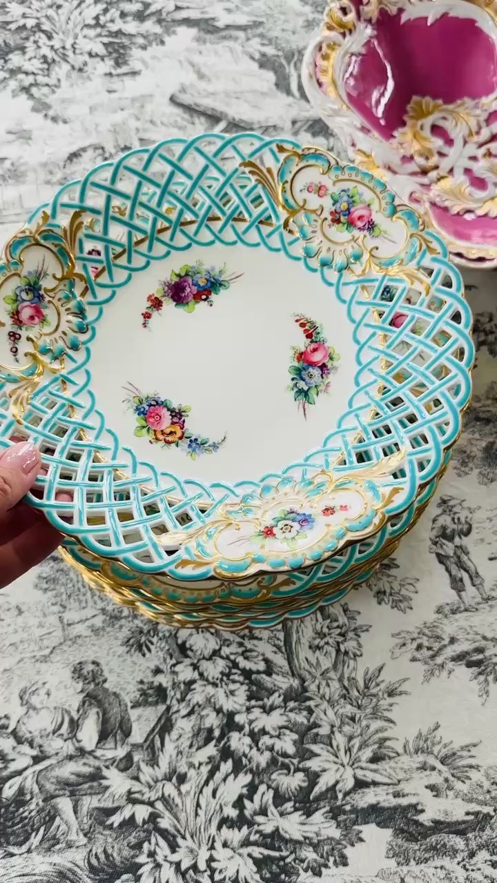 Set of Antique Minton Pierced Newcastle Lattice Work Plates & Two Pedestal Plates